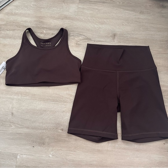 Aritzia Brown Golden TNA Gym Set - Picture 1 of 9